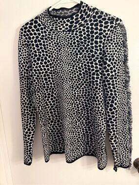 INC International Concepts Black and White Animal-Print Long Sleeve Top